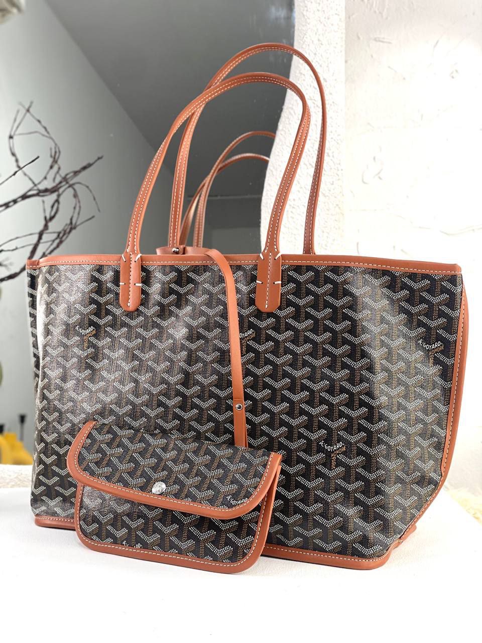 /public/uploads/photos/shares/Suzy bags/IMG_3852.jpeg